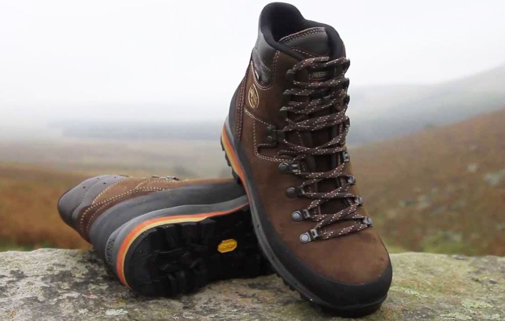 Trekking Boots