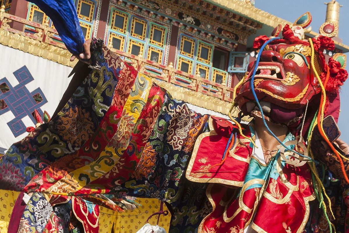 Shey Gompa Festival - Sacred lama dances with colorful masks
